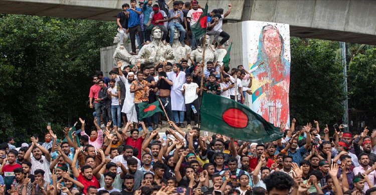 জুলাই যোদ্ধাদের দায়মুক্তি ও আইনি সুরক্ষা দিয়ে অধ্যাদেশ জারি